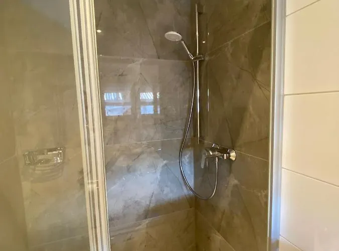 Hoffmann Проживание в семье